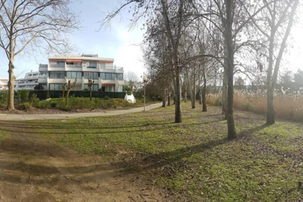 T2 Qaurtier Couchant, Vue Parc, Au Calme, A 5 Min De La Plage La Grande-Motte Exterior photo